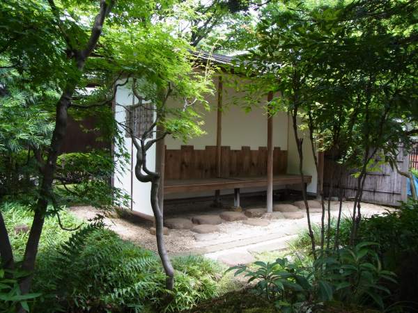 東京レンタル茶室庭２